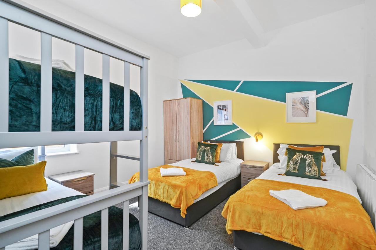 Luxe Holiday Apartments By Sasco Блекпул Екстериор снимка