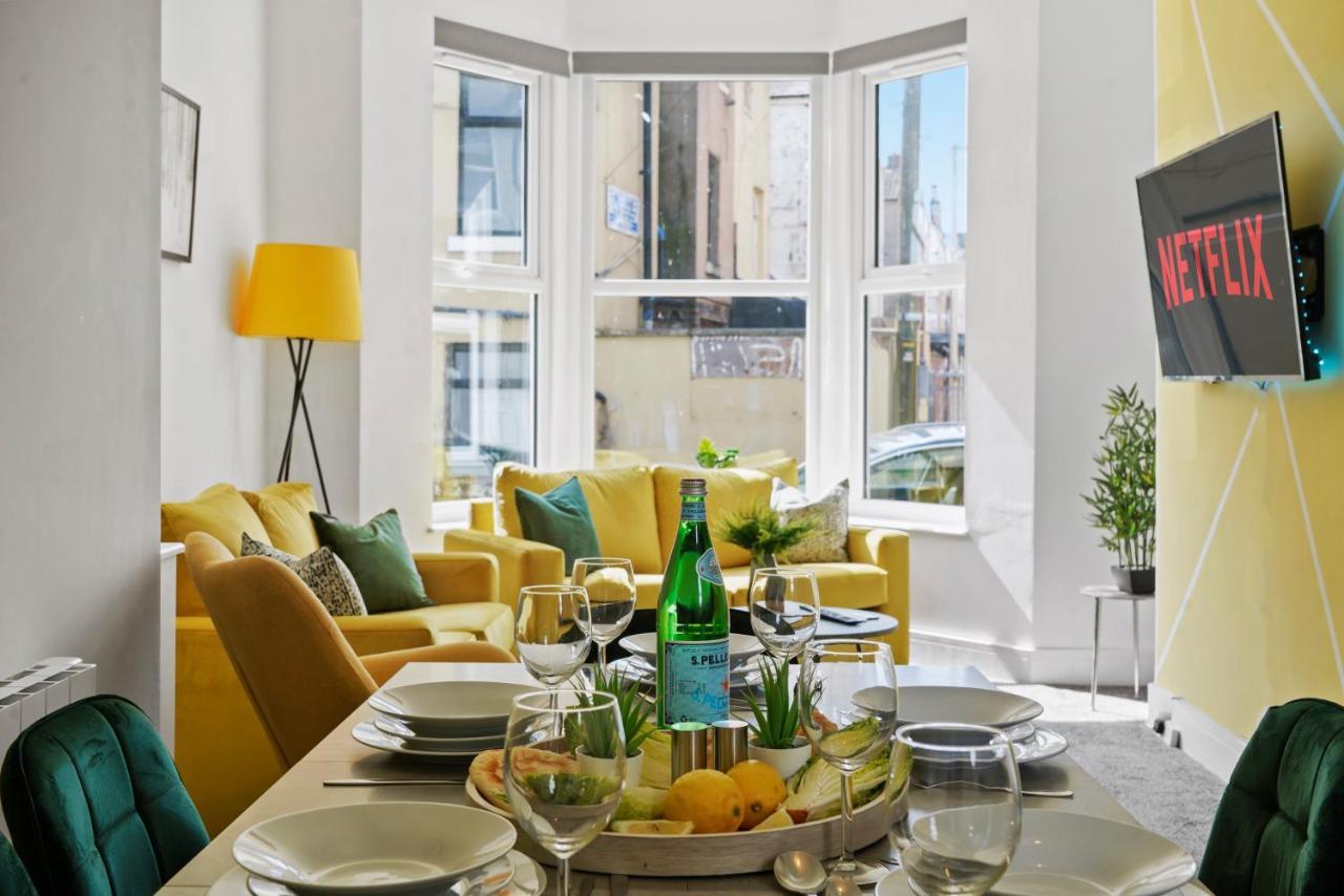 Luxe Holiday Apartments By Sasco Блекпул Екстериор снимка